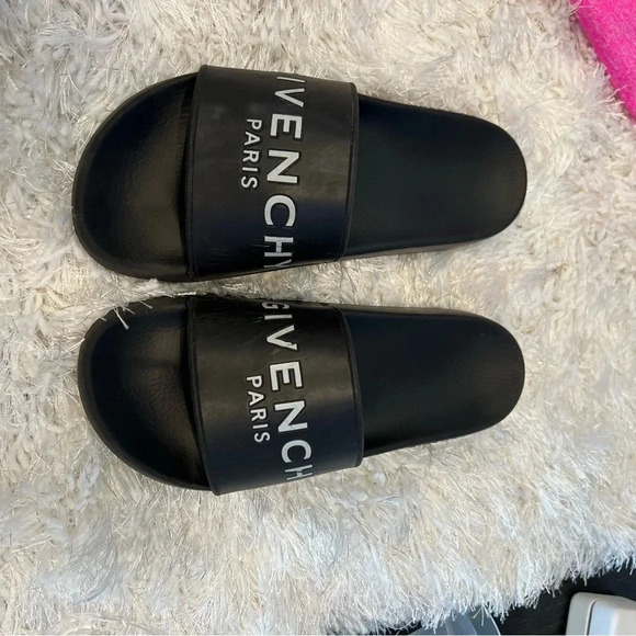 Givenchy slides decent condition with some wear - Picture 2 of 5